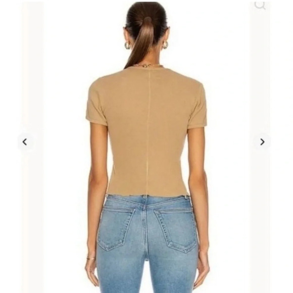 Redone X Hanes 90’s ribbed cap sleeve tee in sand - Picture 3 of 10